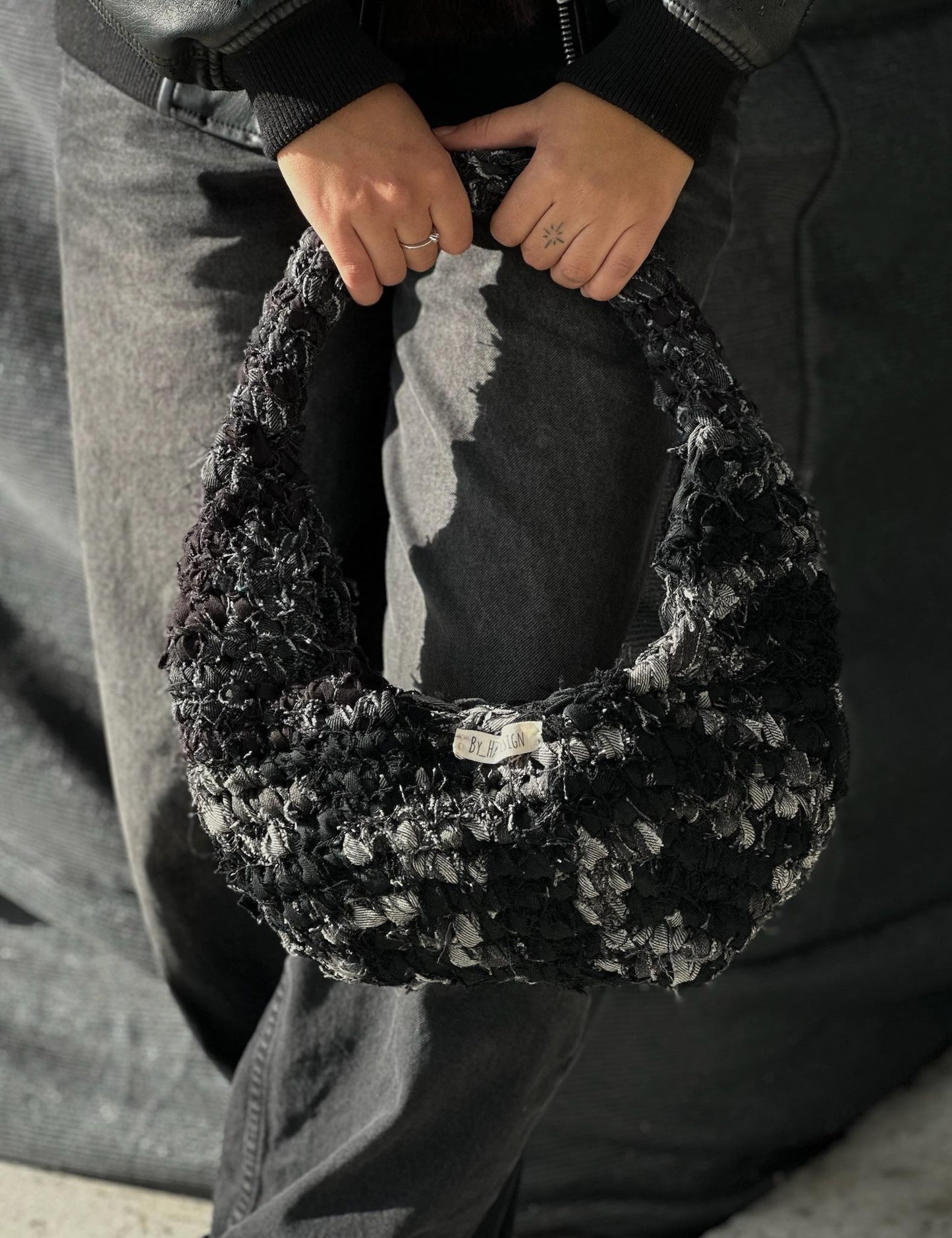 DENIM NEGRO - By_Handesign