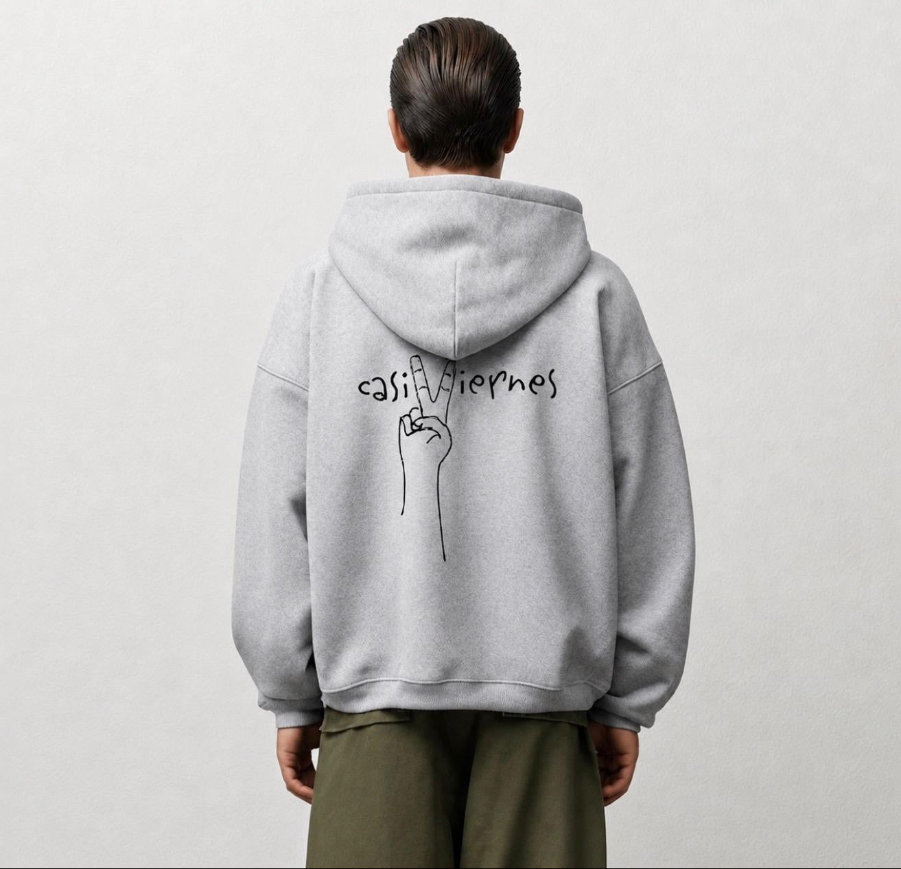 Sudadera capucha "Mano fina"