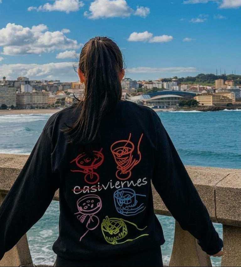 Sudadera básica "Copas"